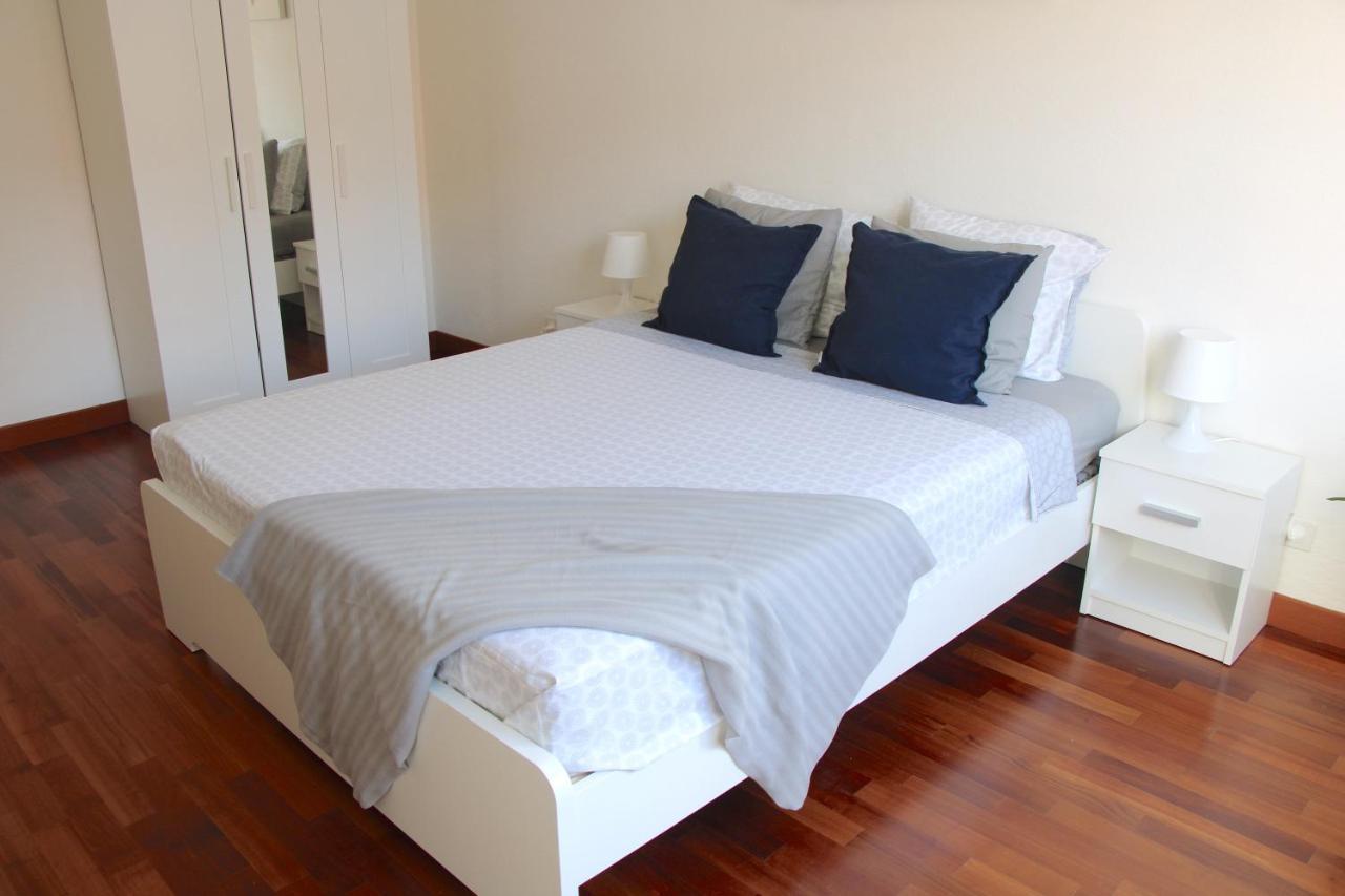 Cozy Apartment With Free Parking & Close To Lake Лугано Экстерьер фото