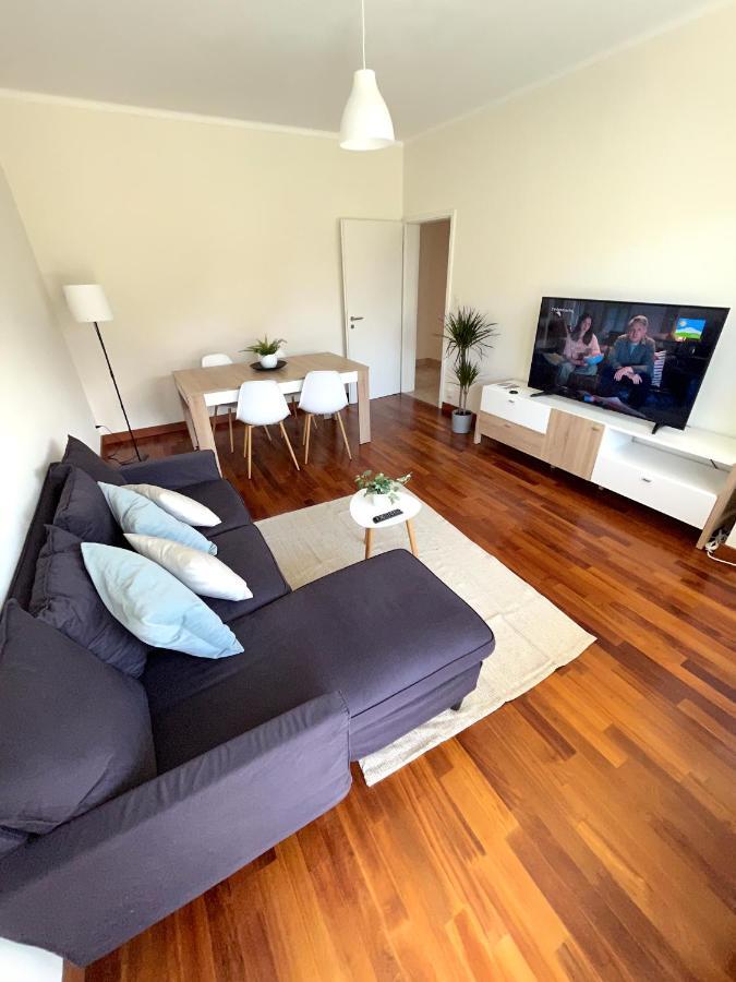 Cozy Apartment With Free Parking & Close To Lake Лугано Экстерьер фото